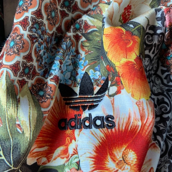 Adidas matching set￼ - Picture 3 of 4